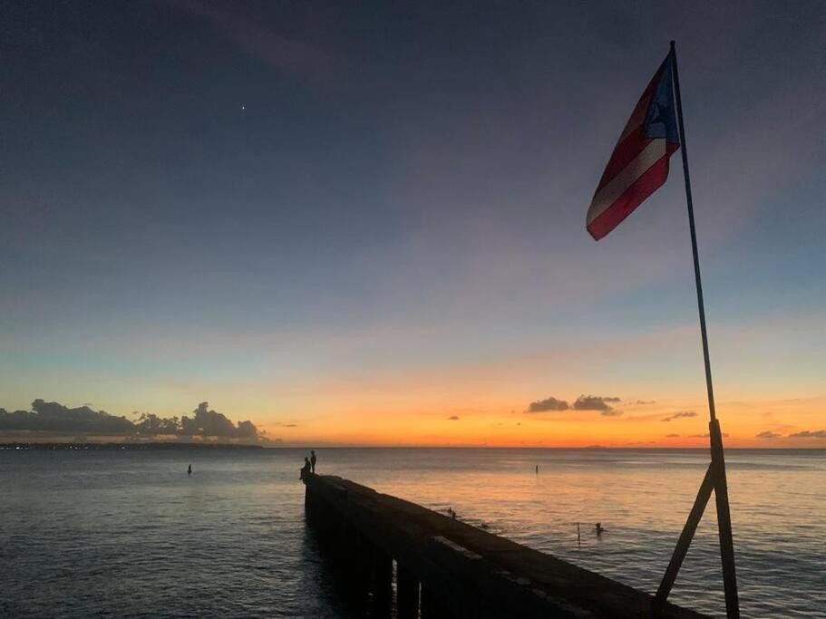 Aguadilla Sunset Apt Ac Wifi 8 Minute Walk Crashboat Beach Exterior photo
