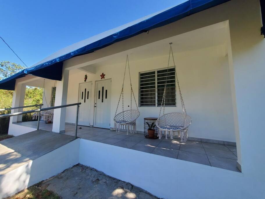 Aguadilla Sunset Apt Ac Wifi 8 Minute Walk Crashboat Beach Exterior photo